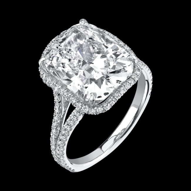 5.01ct Cushion